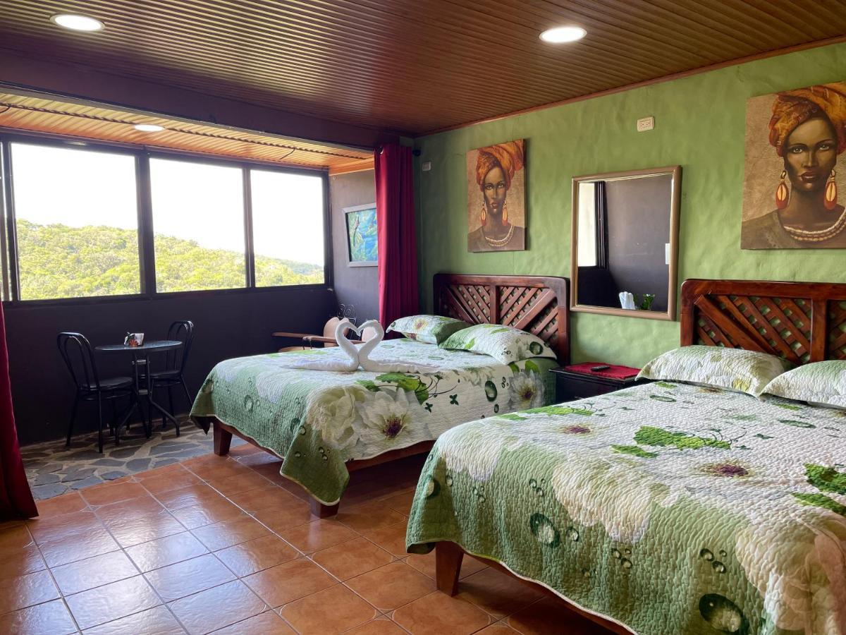 Cabinas Vista Al Golfo Монте-Верде Экстерьер фото